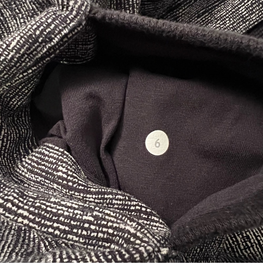 Lululemon To Class jacket - Picture 12 of 12